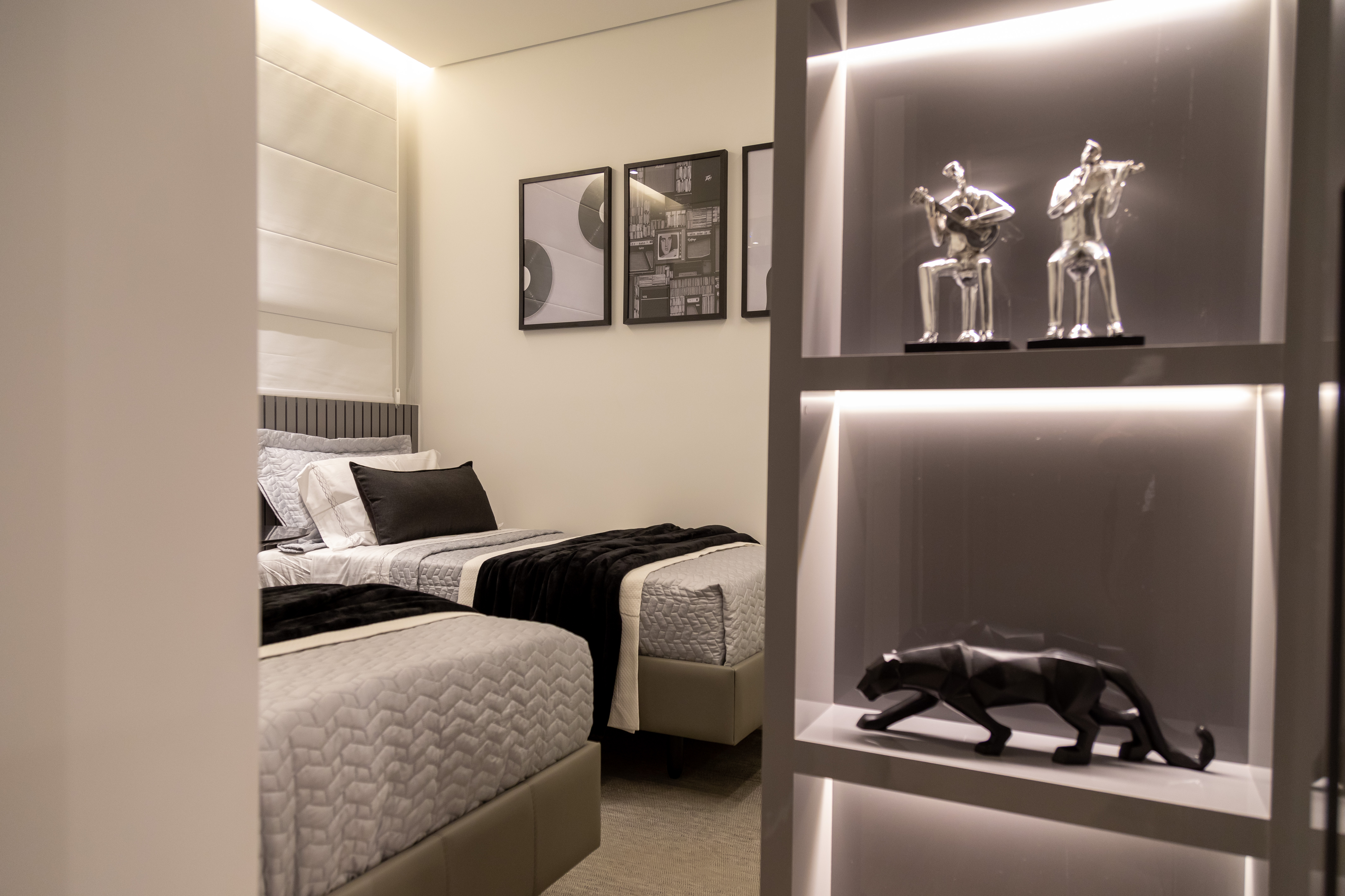Quarto Duplo